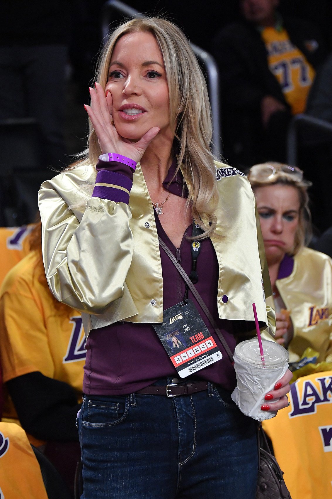 珍妮谈沃尔特:他展现了为LA带来总冠军的决心 对未来无比激动