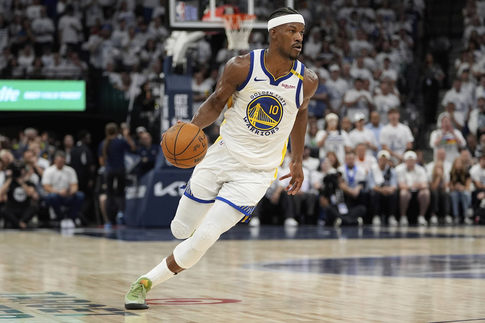 巴特勒谈字母缺席球队仍输球：尊重每个人 他们能打NBA是有原因的