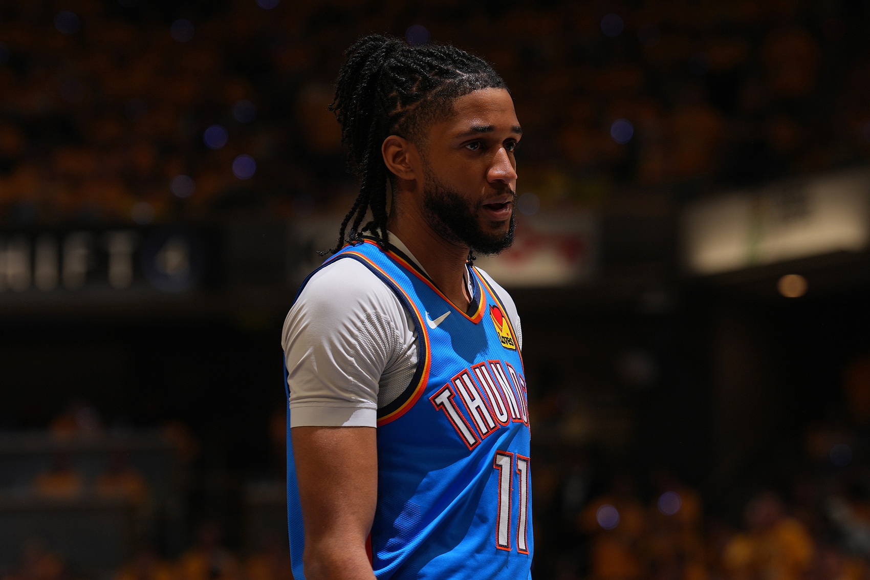 优质射手!以赛亚-乔复出12中7砍20分6板 三分9中5