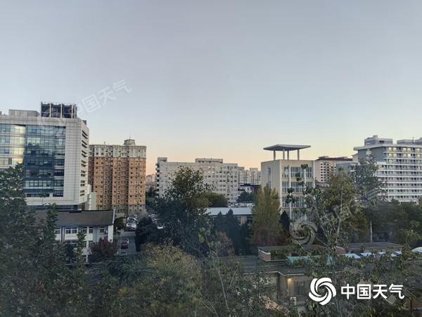 今天北京以晴朗天气为主 最高气温下降明显需添衣