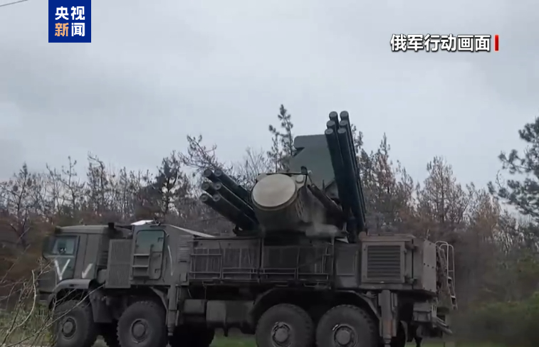 俄称多战线出击 乌称袭击多处俄方目标