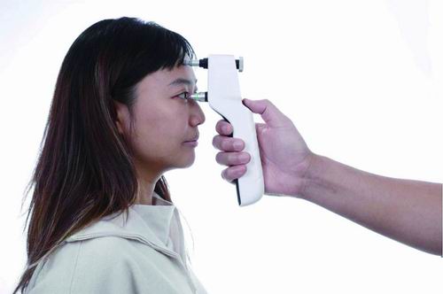 ▲AI眼压管理系统展示。