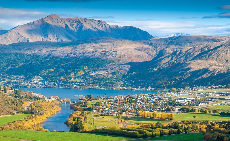 中国公民持有效澳大利亚签证今起可免签入境新西兰