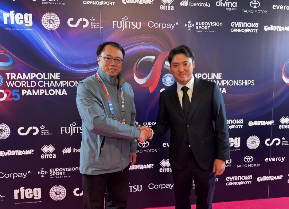 ​董栋当选国际体联运动员委员会委员