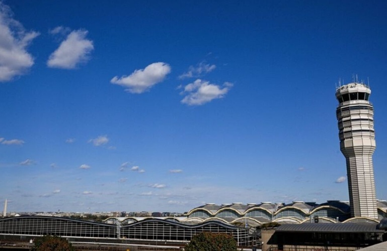 航班遭炸弹威胁 美国罗纳德·里根国家机场暂停运作