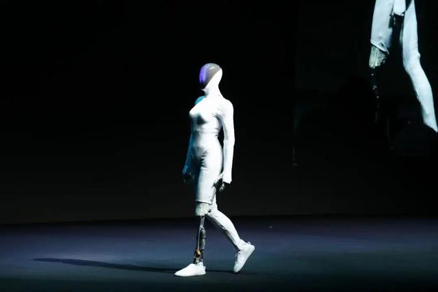 ▲小鹏全新一代IRON。企业供图