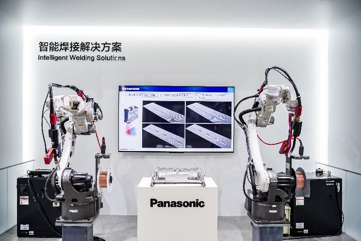 图：松下智能焊接系统