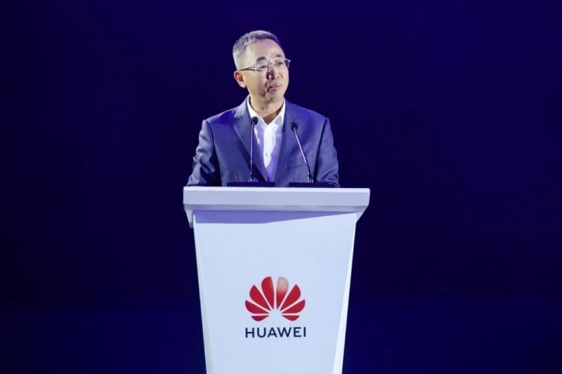     华为董事、华为数字能源总裁侯金龙