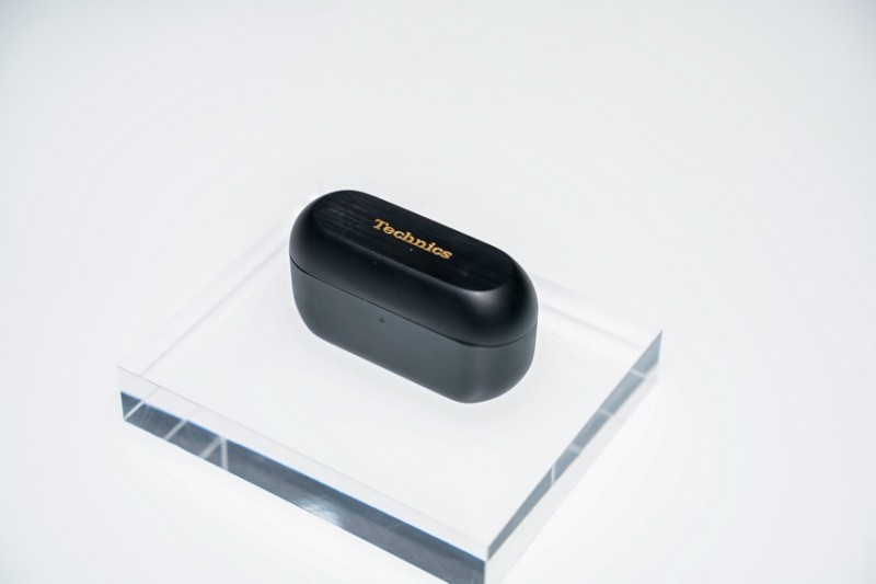 图：松下AZ100系列真无线耳机