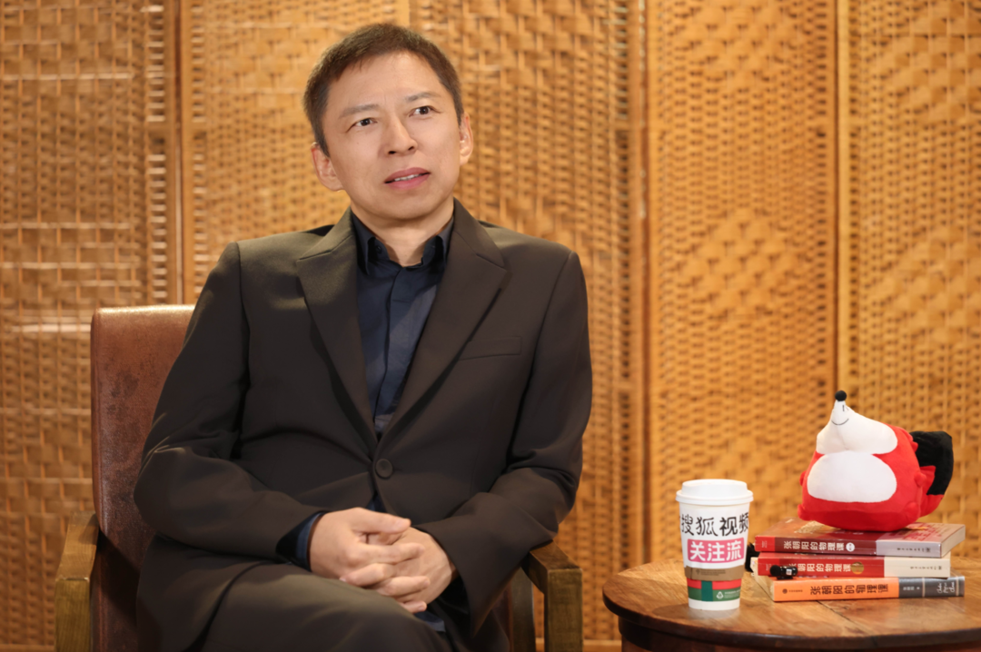 搜狐创始人张朝阳：AI是工具不宜过度依赖，视频自媒体成创业风口