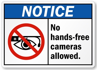 回顾 Google Glass 当年引发的争议与标签化