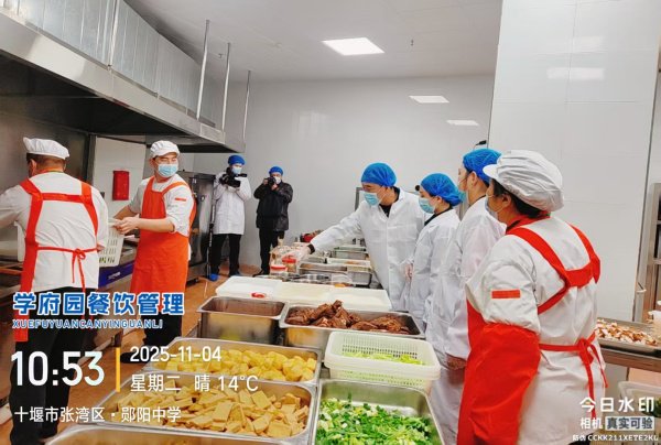 郧阳中学多措并举守护师生"舌尖安全"