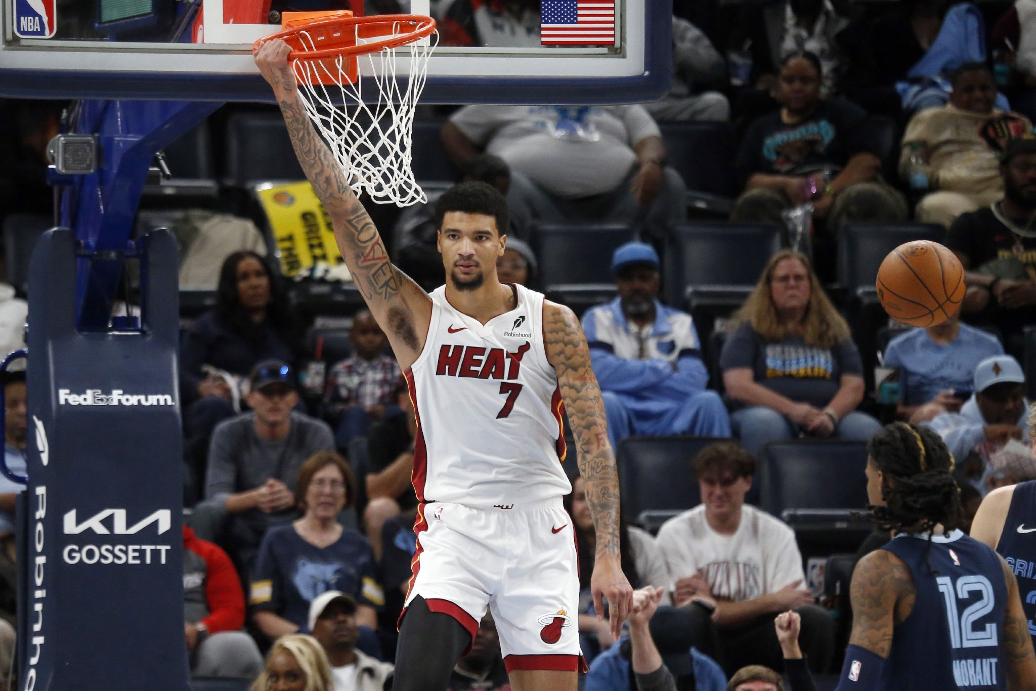 9分12板3帽！斯波：韦尔的表现非常棒 这就是一种进步