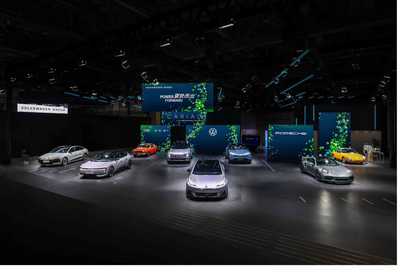 大众集团在进博会上展出了多款新车和概念车型｜图片来源：大众集团