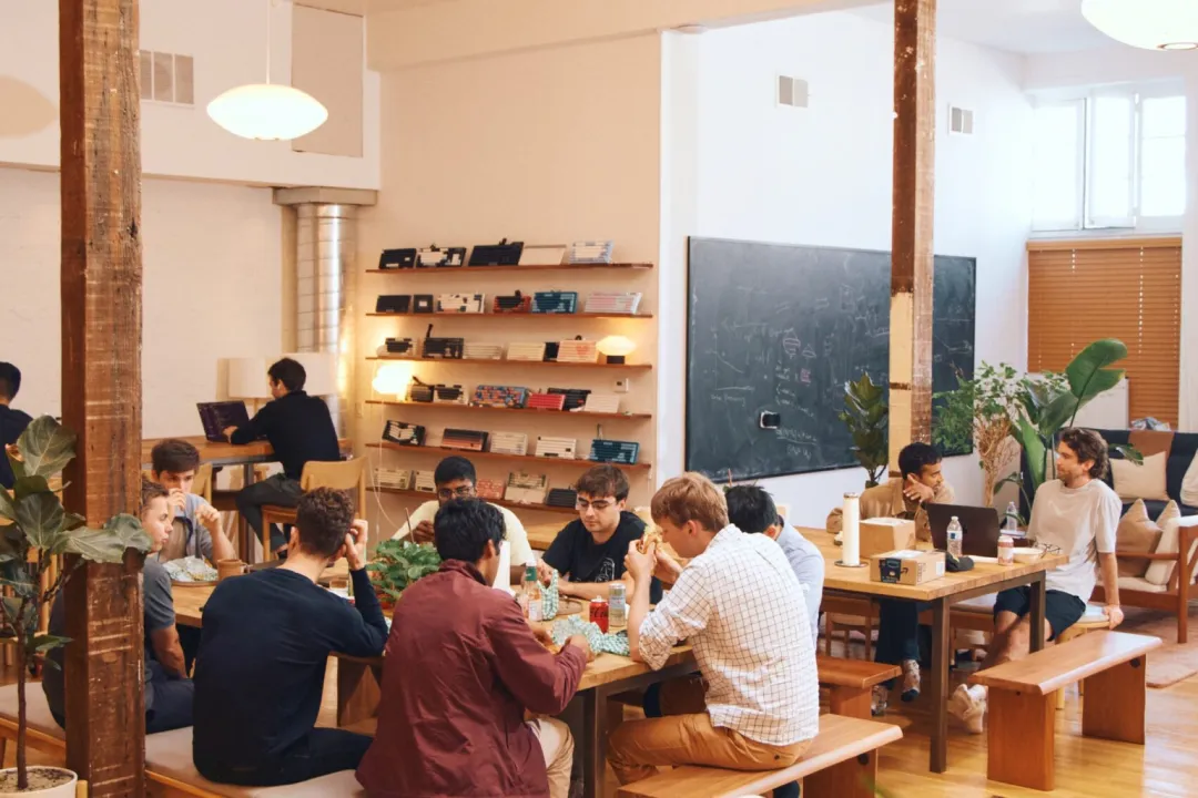 Cursor 办公室｜图源：Colossus