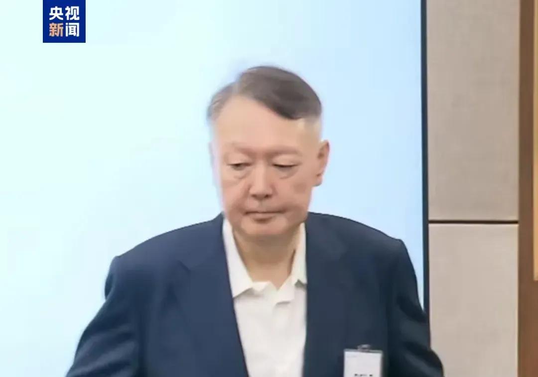 尹锡悦在看守所内收6.5亿韩元巨款