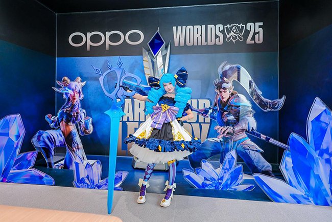 旗舰店提供《英雄联盟》观赛及COS体验