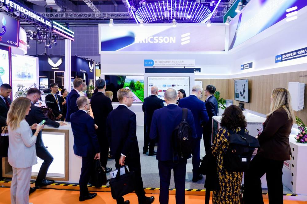 图：爱立信连续第八年参加中国进博会。