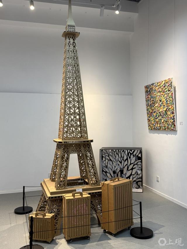 2025海派纸上印艺展先睹为快。施晨露摄