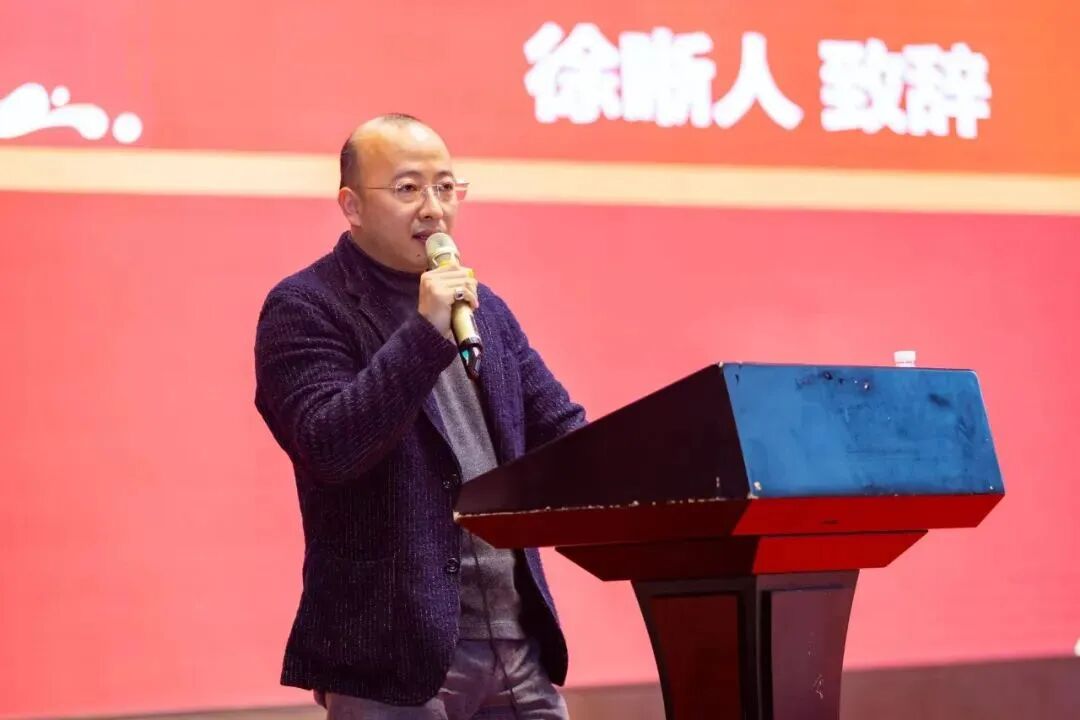 徐晰人，图据“北大医药”微信公众号