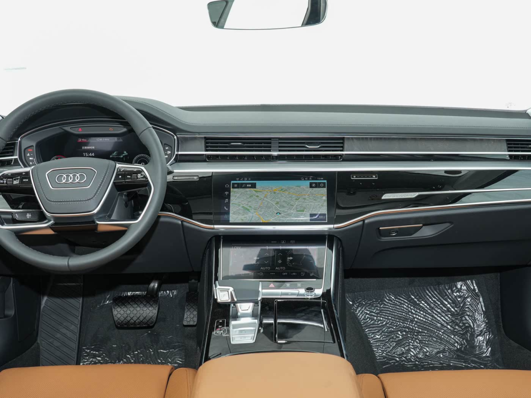 奥迪A8中控