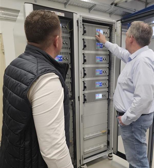 图1 机柜的初始运行