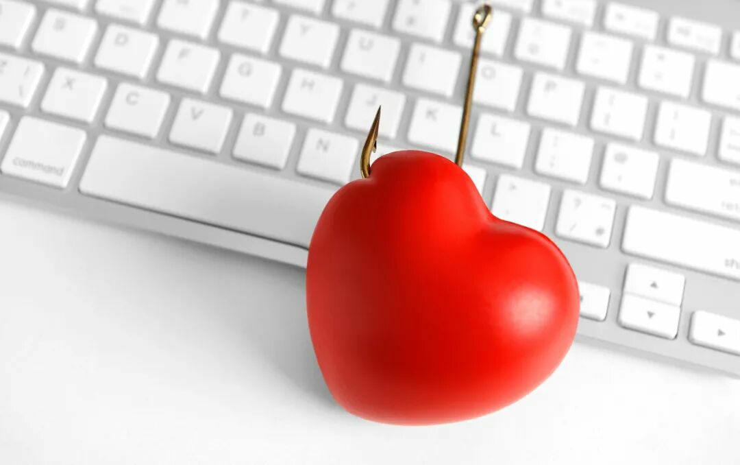 境外间谍伪装“完美男友”接近我机关工作人员 国安部披露案件详情