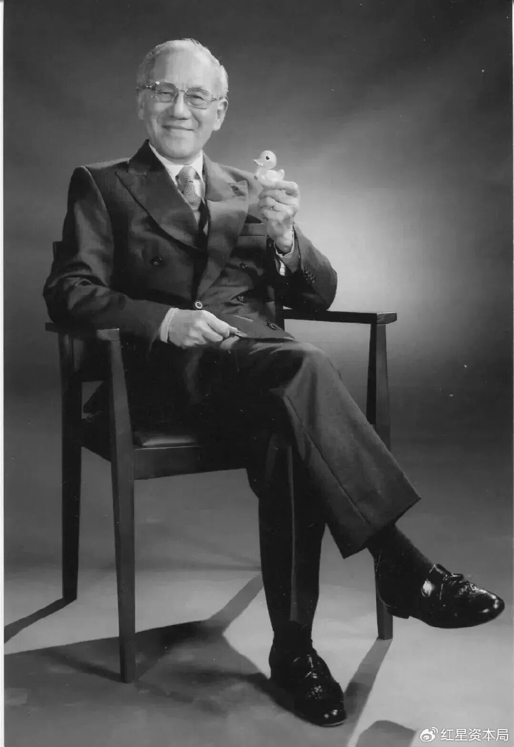 中国玩具业先驱、“小黄鸭之父”林亮因病去世，享年102岁