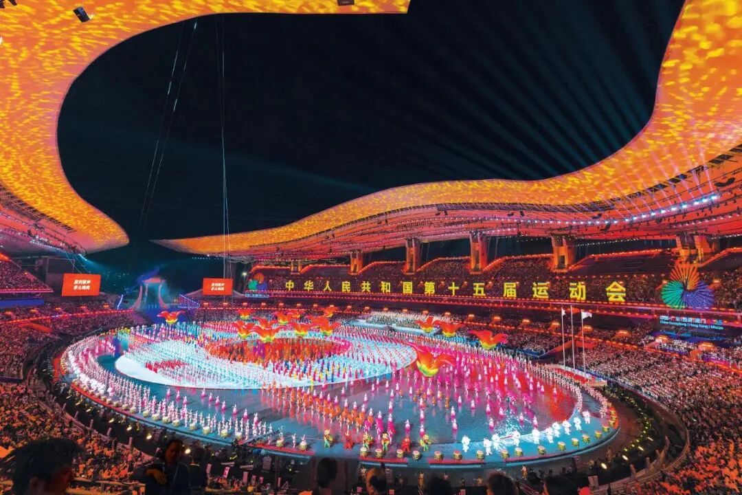 科技赋能冰雪！舒华闪耀米兰冬奥“中国之家”(图1)