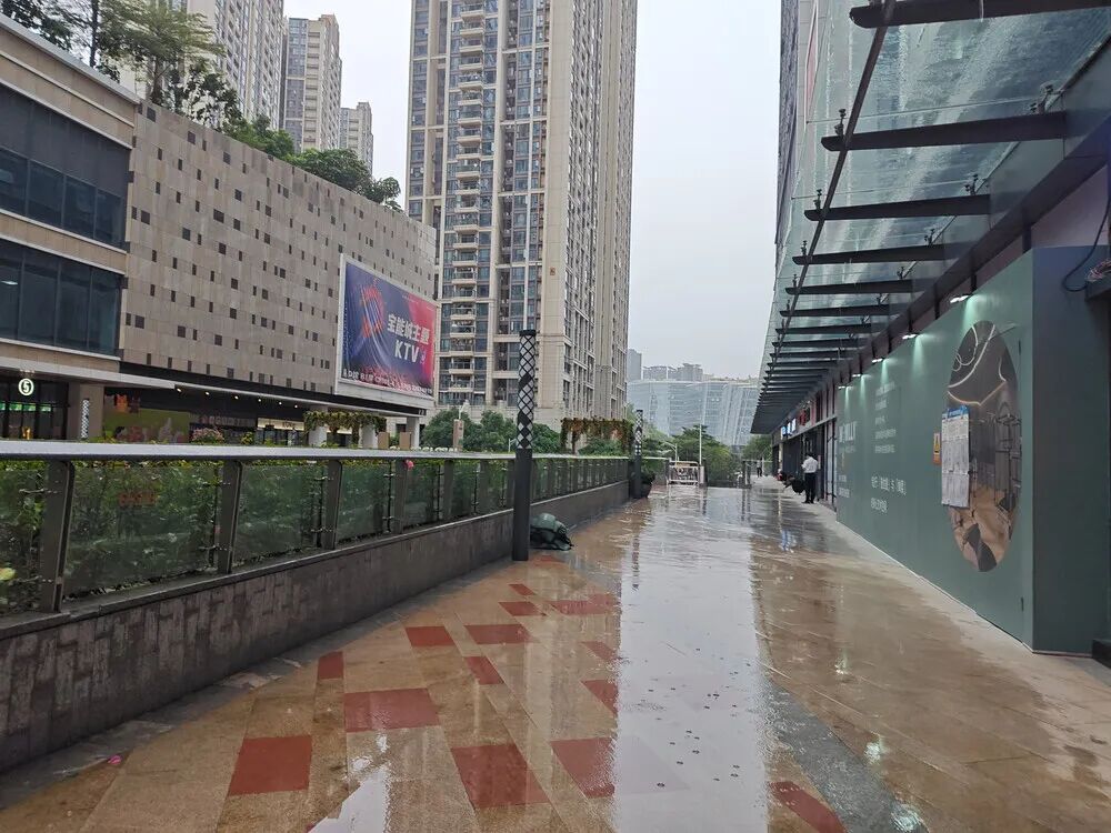 宝能旗下160套房被拍卖，位于深圳核心区域，小区挂牌均价10.58万元/平方米