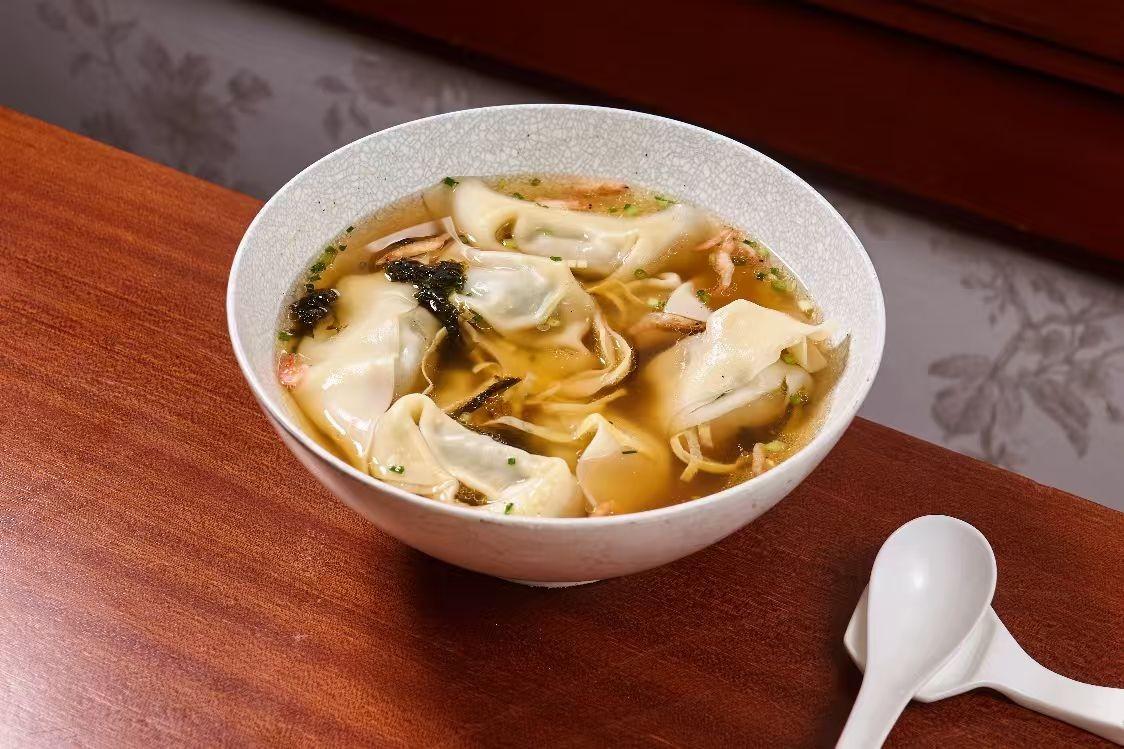 从银幕到餐桌,锦江丽笙酒店以电影《菜肉馄饨》唤醒“海派美食记忆”_手机新浪网