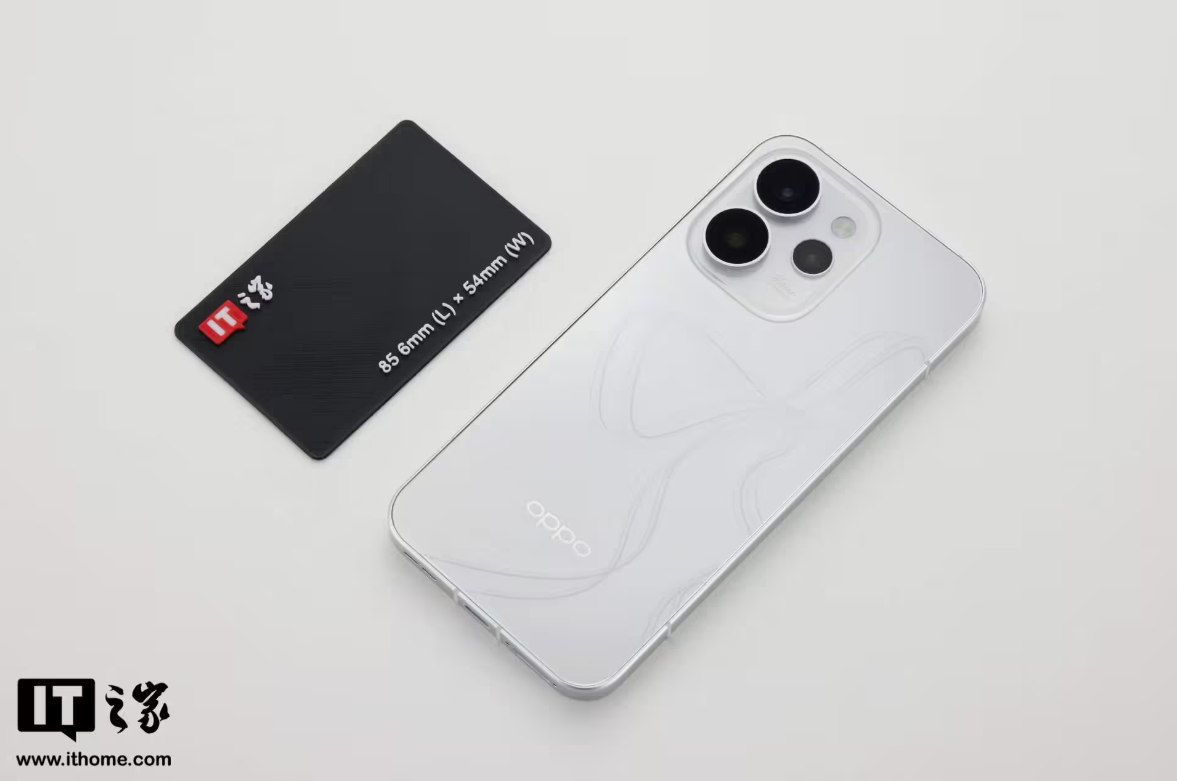 ▲ IT之家开箱：OPPO Reno 15