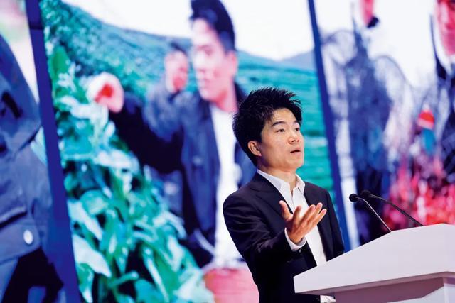 董宇辉的高调反腐，反映了行业发展多年来存在的问题。图/视觉中国