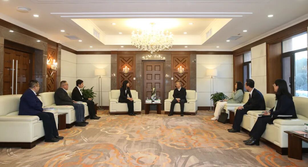 金川集团与交通银行甘肃省分行座谈交流。张俊成 摄