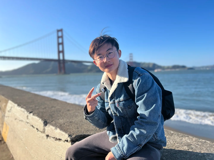 图自卢泽文小红书(Zach 卢泽宇)