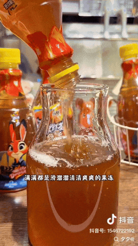 图片来源：抖音@夕夕@