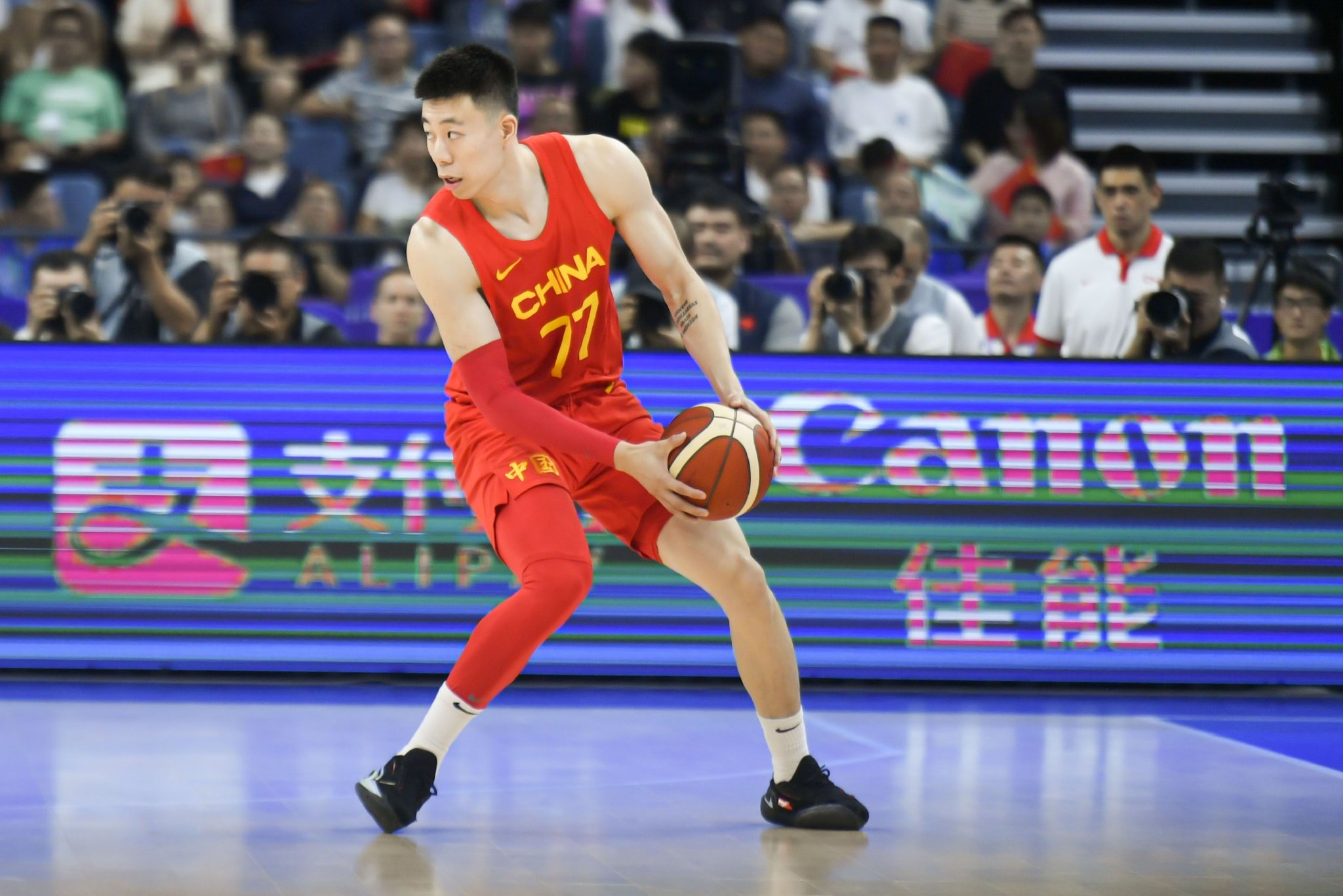 媒体人：张镇麟是今天最勇于承担责任的人 他在精神方面更成熟了_手机新浪网