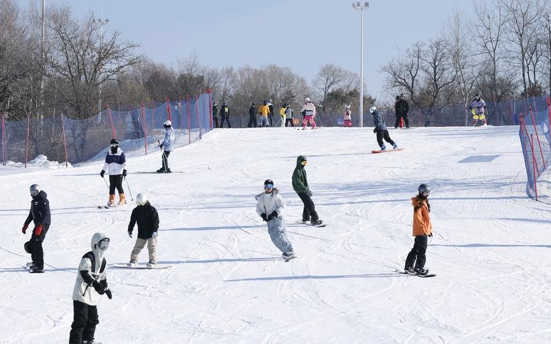 ▲长春天定山滑雪场。图/长春日报社