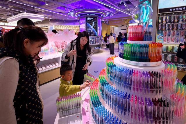 得力文具品牌得力集团有哪些优势 得力文具值得投资加盟吗