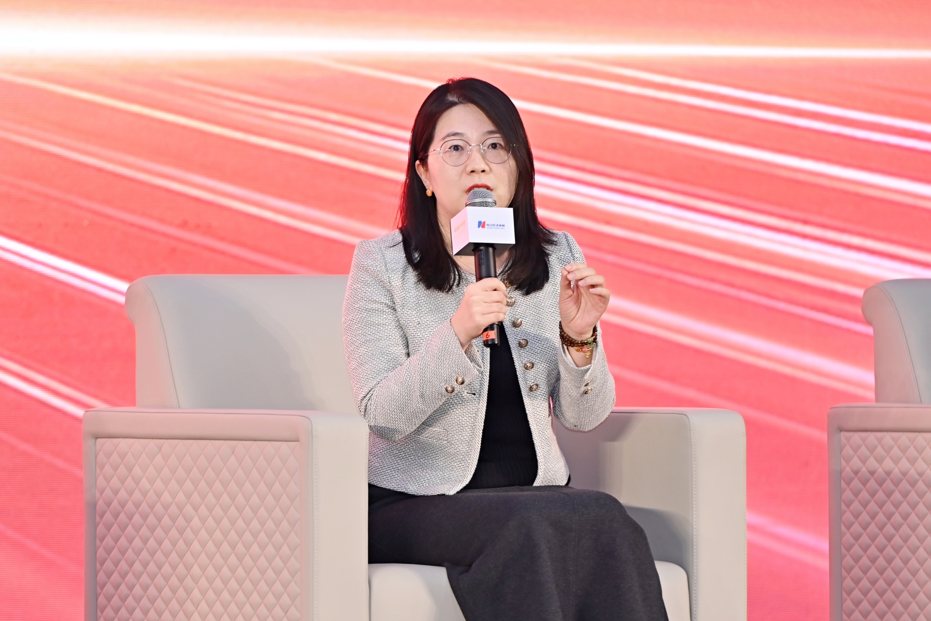 嘉实基金刘珈吟:ETF高质量发展的精准布局与配置革命|嘉实基金_新浪财经_新浪网