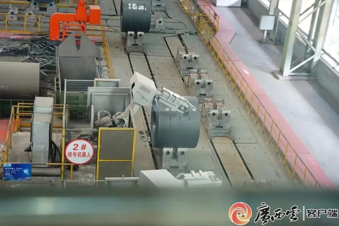 盛隆冶金的钢铁生产线。