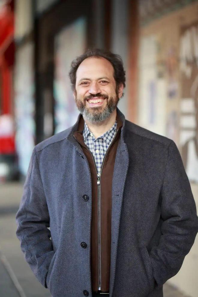 可他没想到的是，仅仅过了三年，Gemini 3只需给它一张截图，AI就能直接「做给你看」。