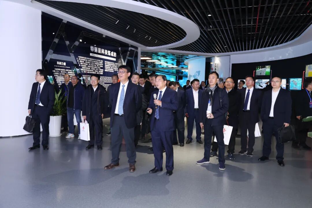 左右滑动查看更多