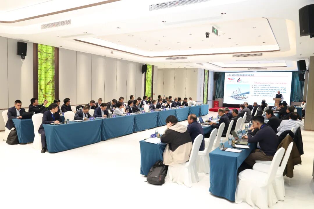 左右滑动查看更多