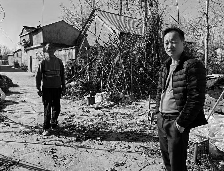 15年，他用爱为堂弟撑起一片天|张刚_新浪财经_新浪网