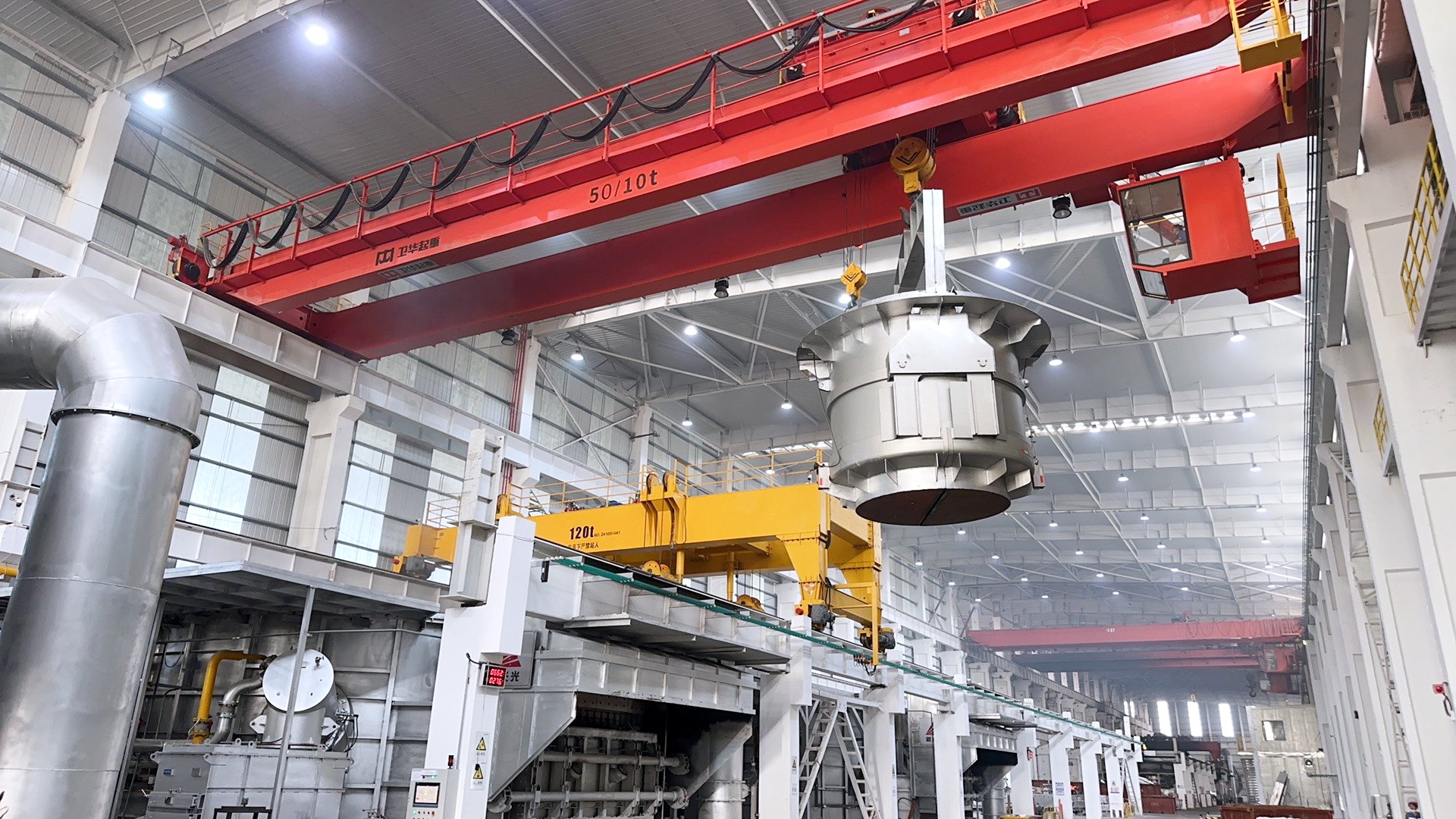 中铝集团循环经济扁锭线扩能项目正式投产