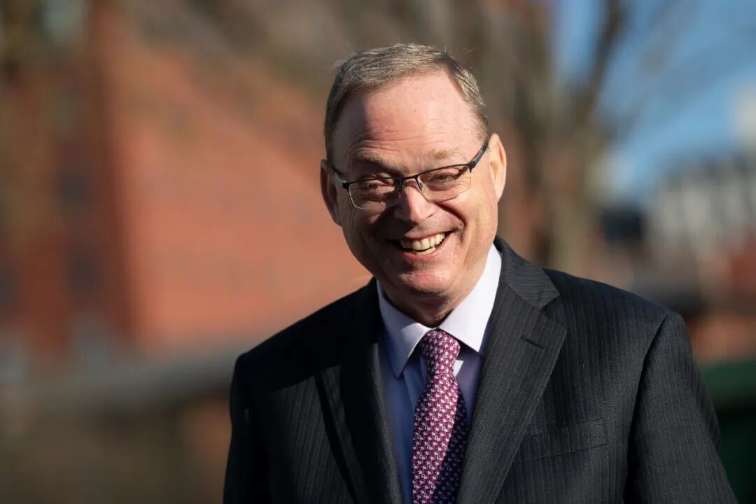 凯文·哈西特 图片来源：视觉中国