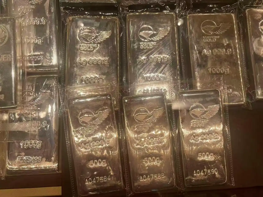 银价，突然爆了！