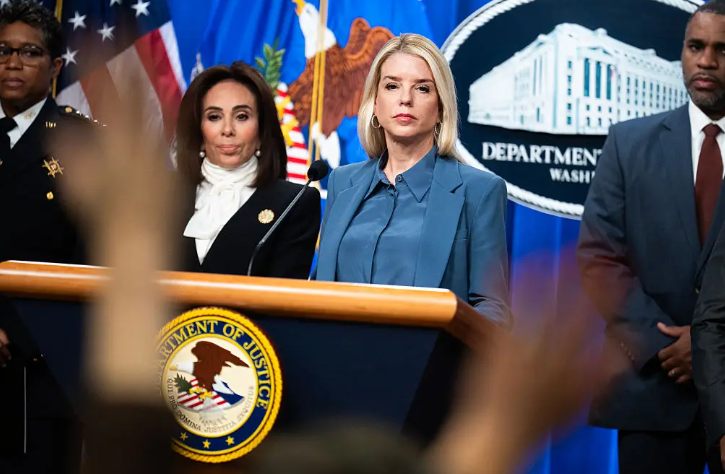 涉嫌在“国会山骚乱”前夕放置炸弹 美国一名男子被捕