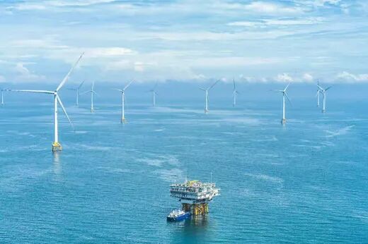 防城港海上风电示范项目A场址鸟瞰。 新华网 陆启汕/摄